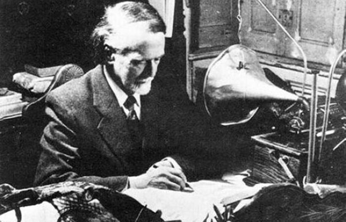 kodaly-zoltan-fonograf