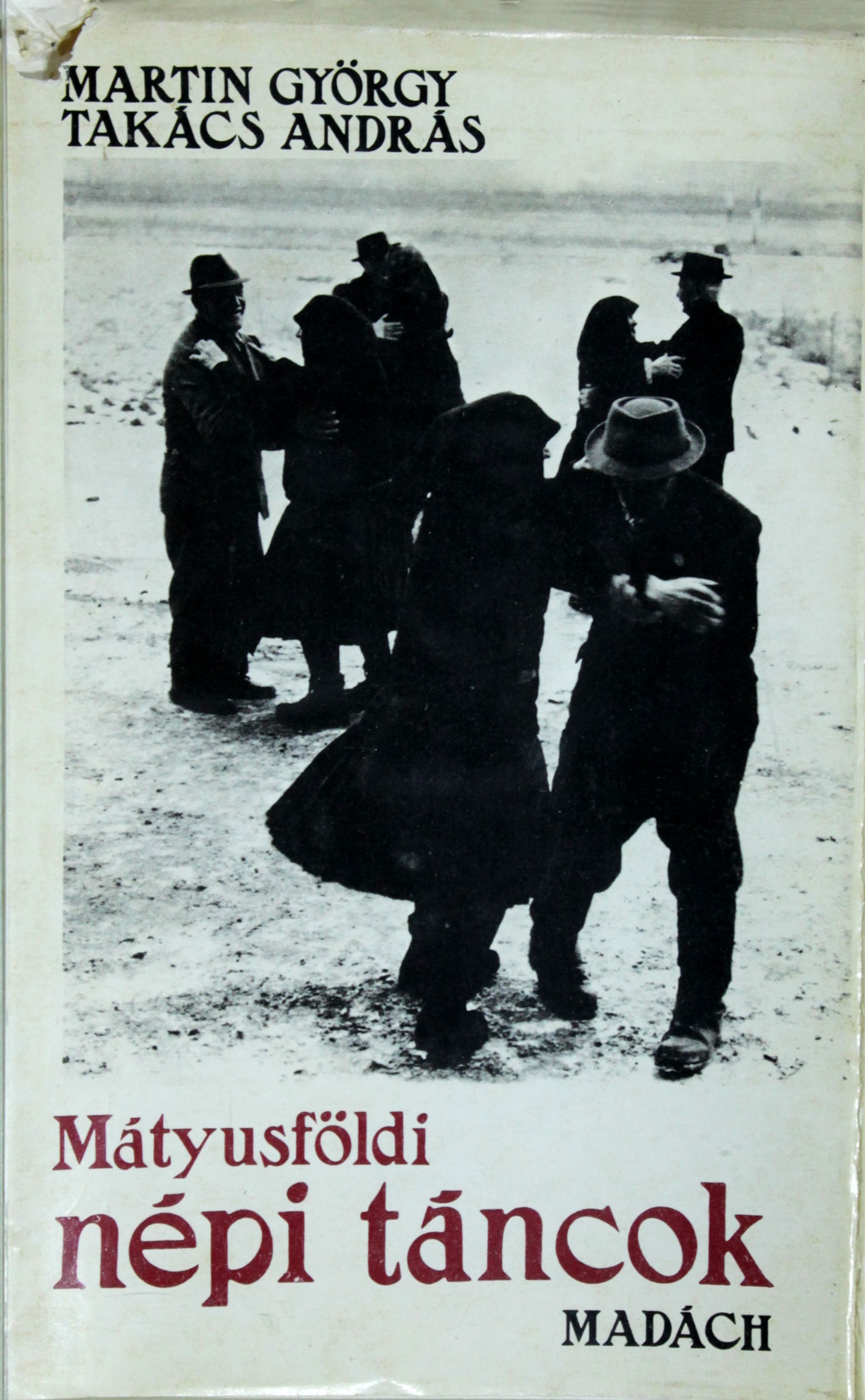 matyusfoldi-nepi-tancok