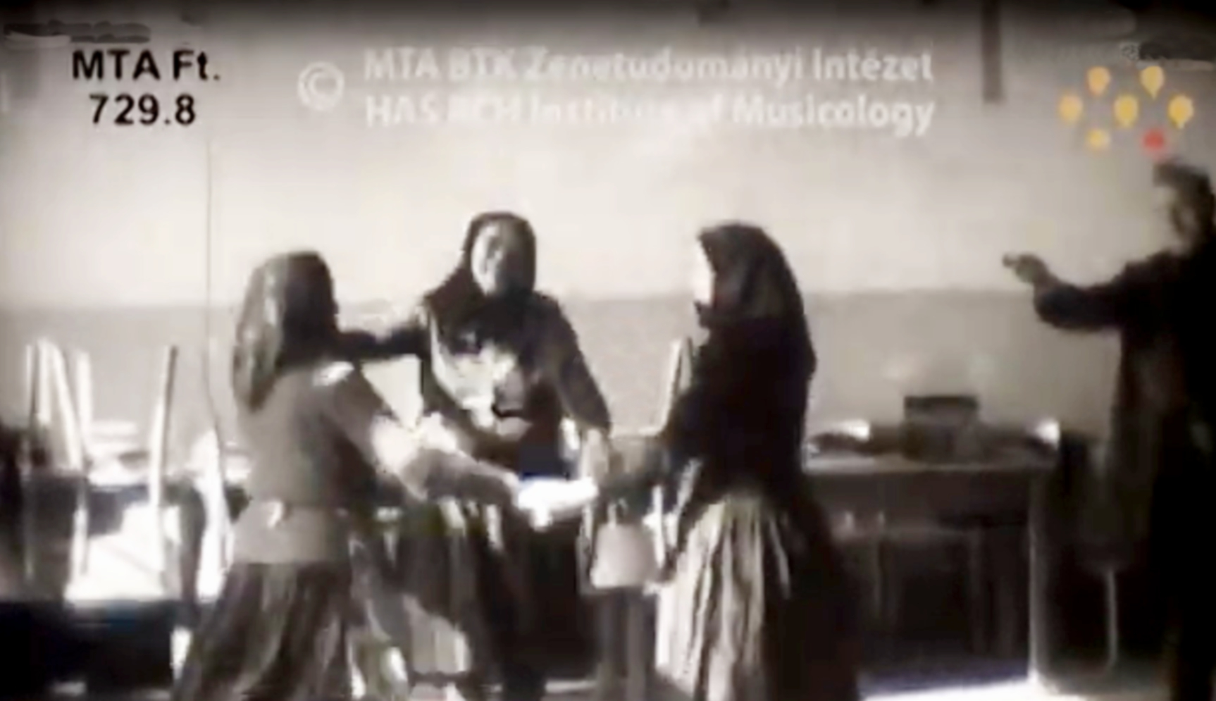 kolon-karikazo-729-8