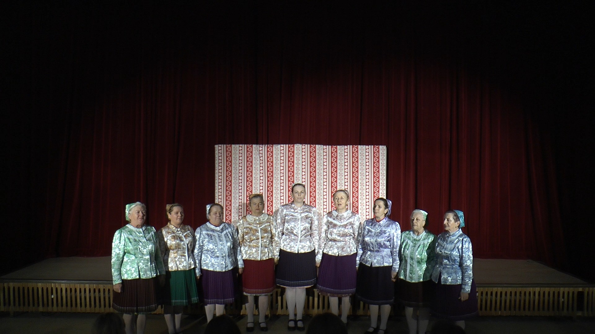 Bíbor 2019 – Imregi hagyományőrző csoport,Imreg